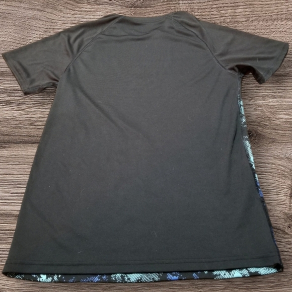 CHAMPION BOYS ATHLETIC "CANT BE STOPPED" T-SHIRT - Picture 5 of 6